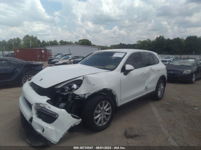 2011 PORSCHE CAYENNE WP1AA2A29BLA08725 Photo 1
