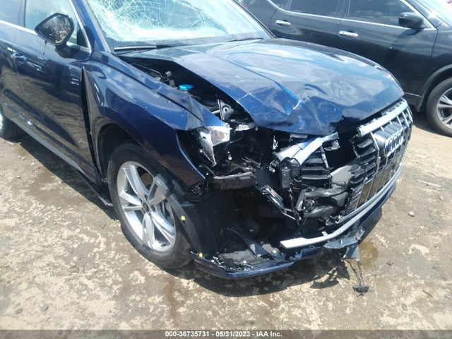 WA1DECF39M1077661 Audi Q3 S Line Premium