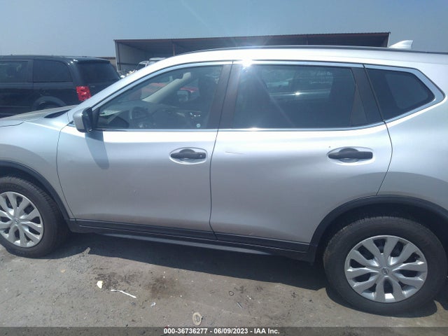 2019 NISSAN ROGUE S VIN: 5N1AT2MV8KC747727