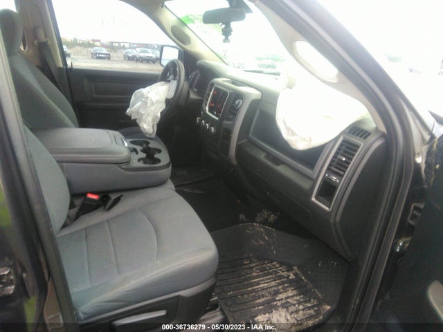 1C6RR6FG5HS824961 RAM 1500 Express