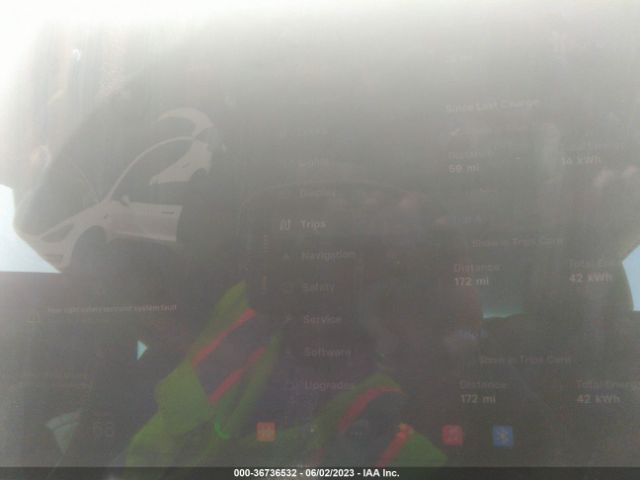 5YJ3E1EA1PF557503 Tesla MODEL 3