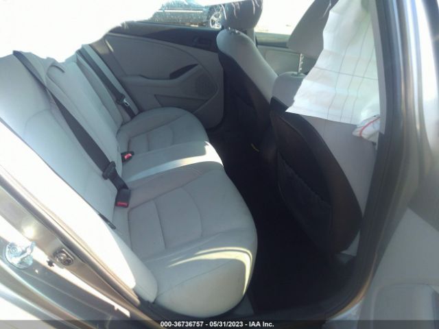 5XXGM4A76FG373850 KIA Optima Lx