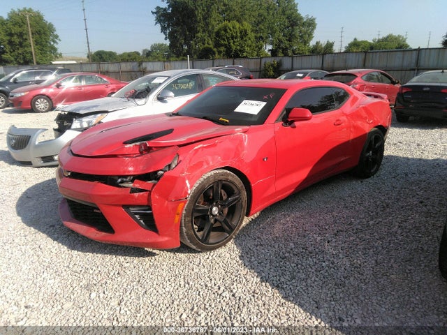 Chevrolet Camaro 1ss 2016 1G1FE1R73G0158305 Image 2