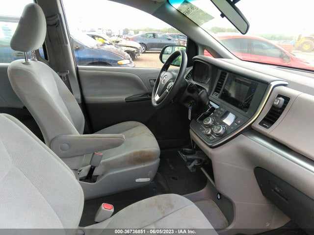 Toyota Sienna L 2015 5TDZK3DC6FS548517 Image 6