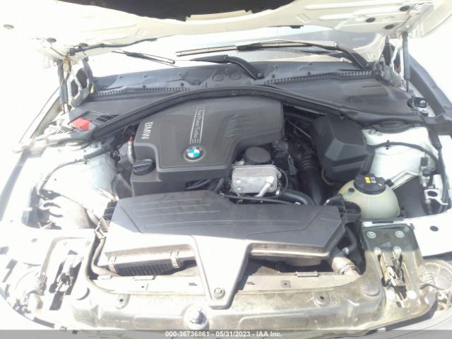 WBA3C3C5XEP661883 BMW 3 Series 320i Xdrive