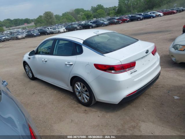 5XXGT4L32JG265554 KIA Optima Lx