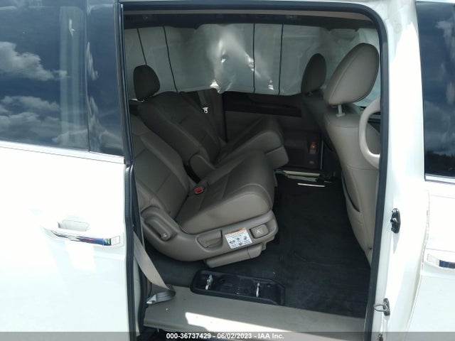 Honda Odyssey Touring 2016 5FNRL5H98GB033290 Image 8