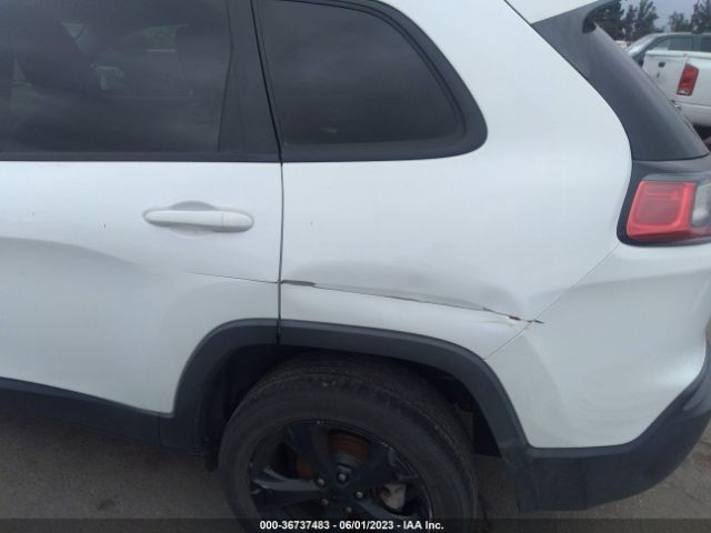 1C4PJLLB0KD285790 Jeep Cherokee Altitude