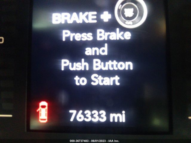 1C4PJLLB0KD285790 Jeep Cherokee Altitude