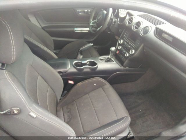 1FA6P8AMXF5363137 Ford Mustang V6