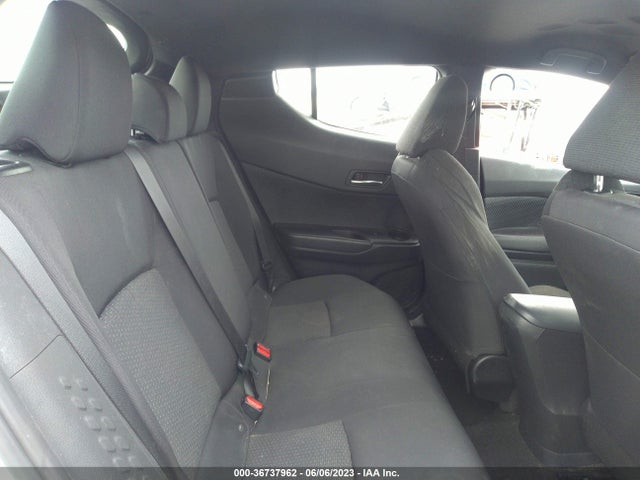 Toyota C-HR XLE 2018 NMTKHMBX4JR001622 Image 8