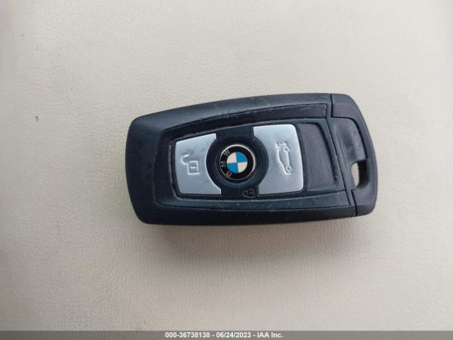WBA3B1G58FNT03857 BMW 3 Series 320i