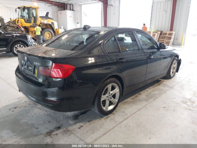WBA3B1G58FNT03857 BMW 3 Series 320i