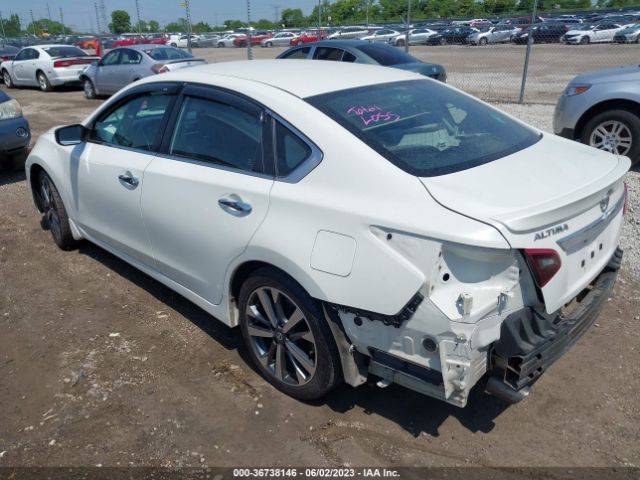 1N4AL3AP3HC156624 Nissan Altima 2.5 Sr