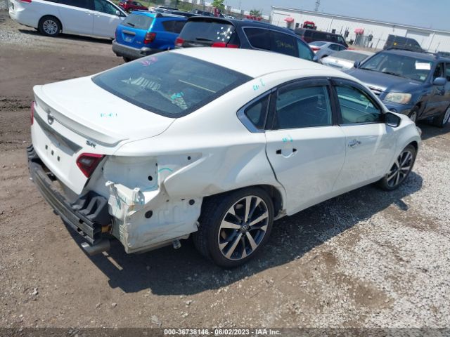 1N4AL3AP3HC156624 Nissan Altima 2.5 Sr