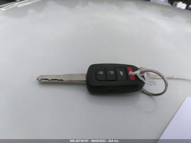 Honda CR-V LX 2018 2HKRW6H38JH207084 Image 11