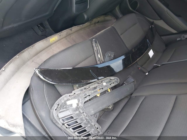 Hyundai ELANTRA SEL 2018 5NPD84LF9JH381675 Image 4