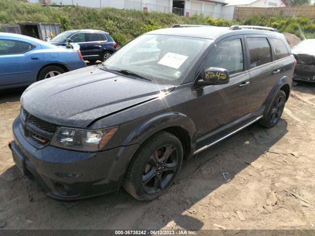 Dodge Journey Crossroad 2018 3C4PDDGG9JT329572 Image 2