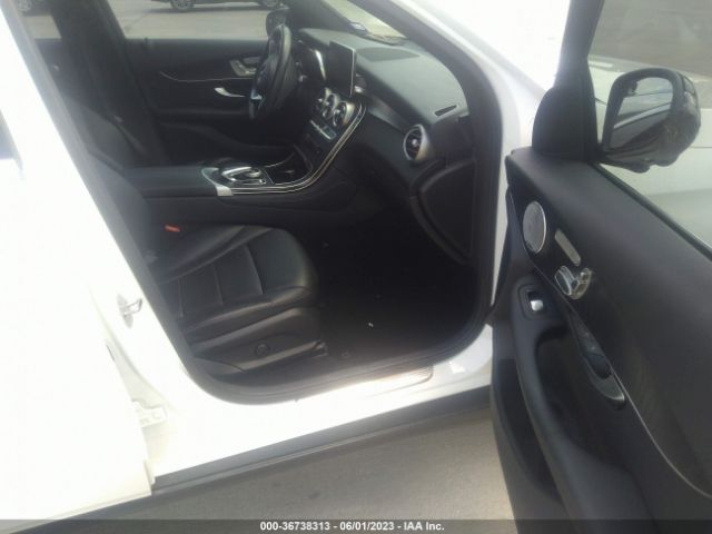 WDC0G4KB2HV005517 Mercedes-Benz Glc Glc 300