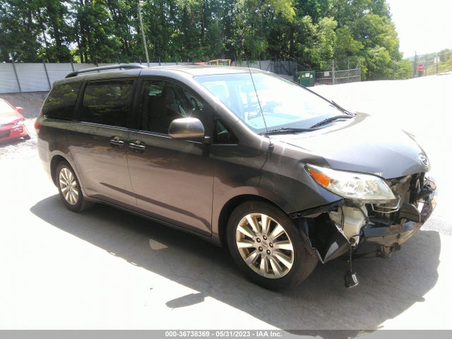 2012 TOYOTA SIENNA XLE VIN: 5TDDK3DC8CS043584