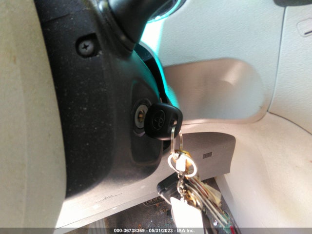 2012 TOYOTA SIENNA XLE VIN: 5TDDK3DC8CS043584