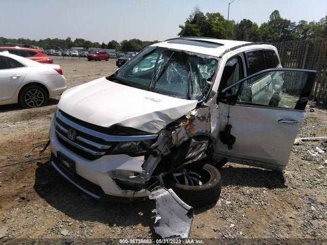 Honda Pilot Touring 2016 5FNYF6H94GB054131 Image 2