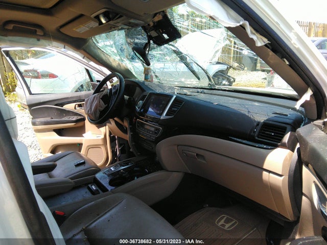 Honda Pilot Touring 2016 5FNYF6H94GB054131 Image 5