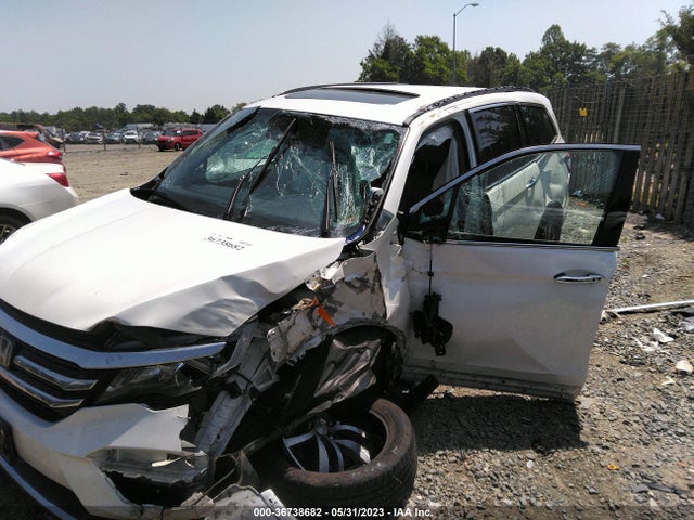 Honda Pilot Touring 2016 5FNYF6H94GB054131 Image 6