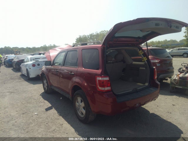 2008 FORD ESCAPE XLT VIN: 1FMCU93Z98KB34033