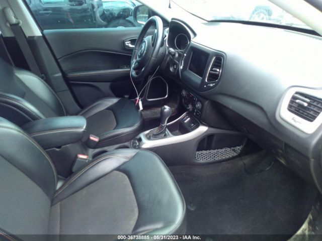 3C4NJCBBXLT102402 Jeep Compass Latitude
