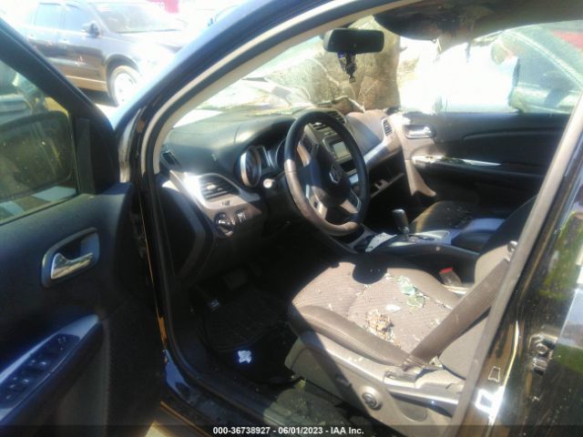 3C4PDCBBXKT749767 Dodge JOURNEY SE