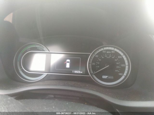 KNDCB3LCXJ5155156 KIA NIRO LX