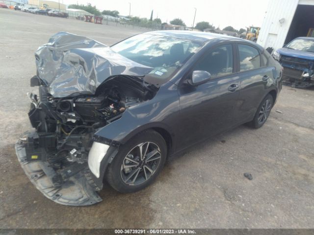 3KPF24AD8PE567961 KIA Forte Lxs