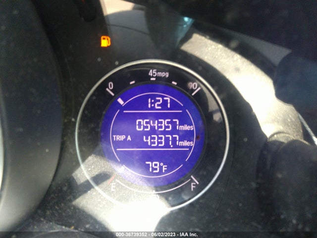 Honda FIT LX 2017 3HGGK5H55HM709460 Image 8