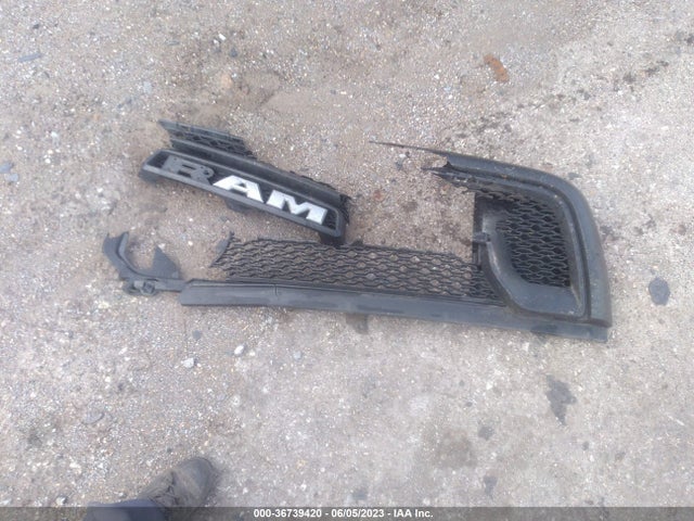RAM 1500 Classic Warlock 2019 1C6RR6GTXKS697580 Image 12