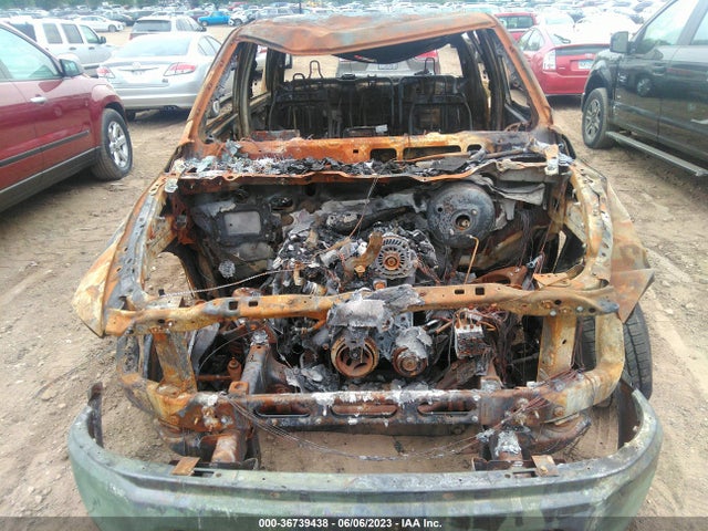 1C6RR7LT3KS613997 RAM 1500 Classic Slt