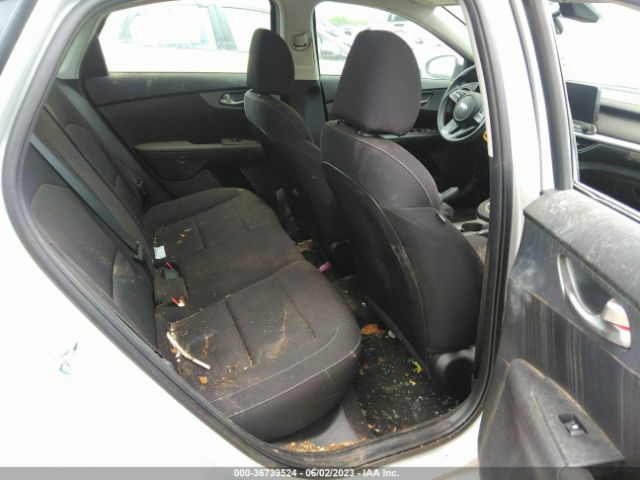 3KPF24AD1ME338341 KIA Forte Lxs