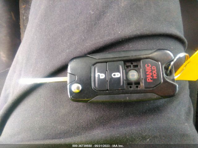 ZACCJAAW3GPD58734 Jeep Renegade Sport