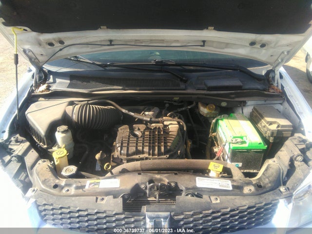 Auction sale of the 2015 Dodge Grand Caravan American Value Pkg, vin: 2C4RDGBG2FR517023, lot number: 36739737