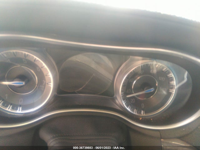 2C3CCAAG0JH320426 Chrysler 300 Touring