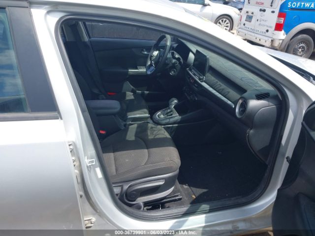 3KPF24AD9KE108088 KIA Forte Lxs