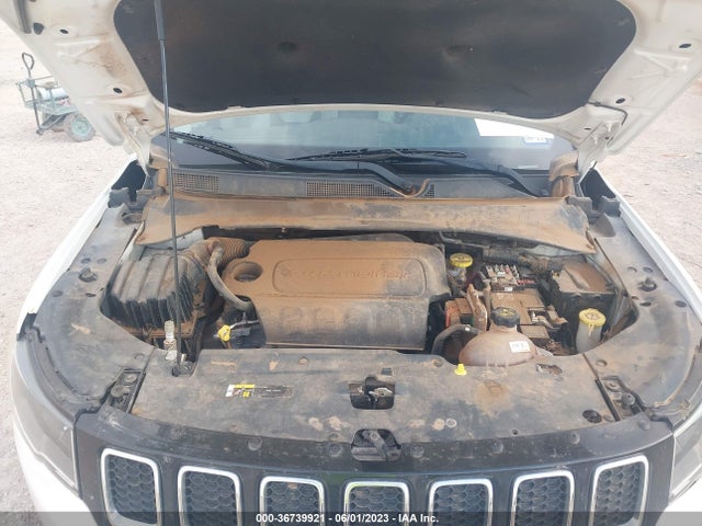 3C4NJCBB7KT762945 Jeep Compass Latitude