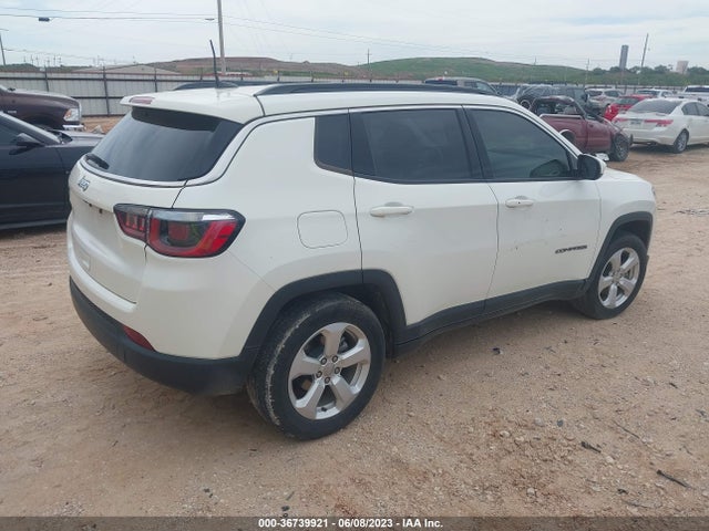 3C4NJCBB7KT762945 Jeep Compass Latitude