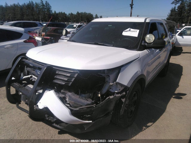 Ford UTILITY POLICE 2016 1FM5K8AR9GGA14228 Image 2