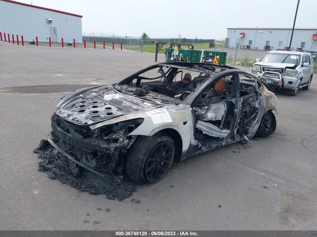 5YJ3E1EB7NF230111 Tesla Model 3 Long Range