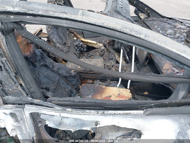 5YJ3E1EB7NF230111 Tesla Model 3 Long Range