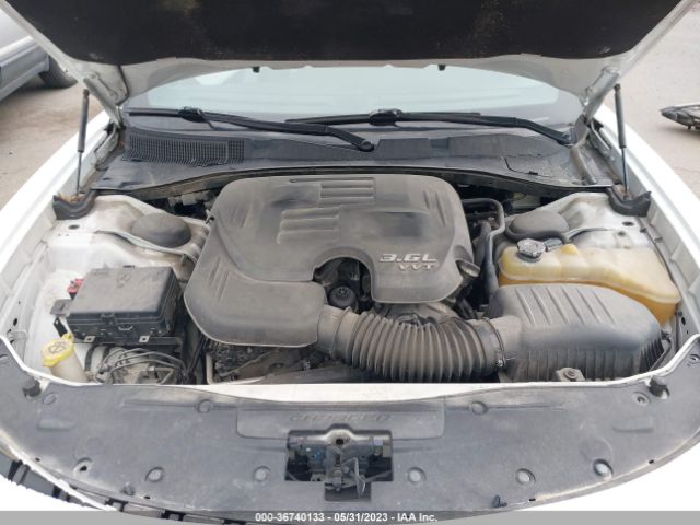 2C3CDXHG1GH185813 Dodge Charger Sxt