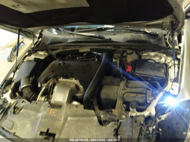 Buick Regal Tourx Preferred 2018 W04GU8SX5J1075584 Image 10