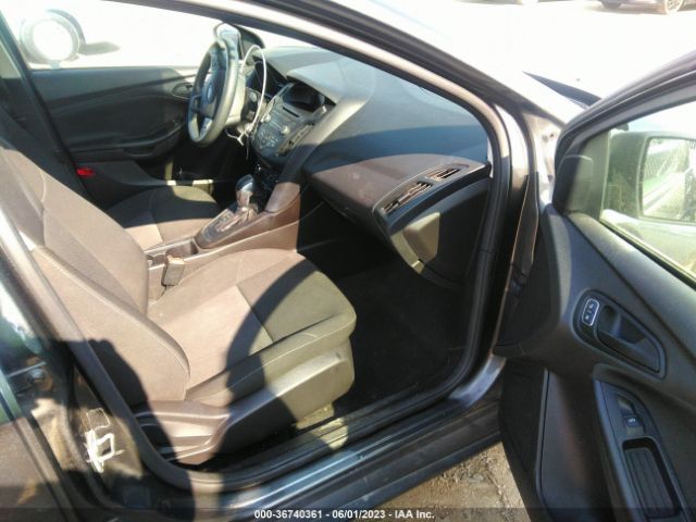 Ford FOCUS S 2017 1FADP3E23HL328652 Image 5