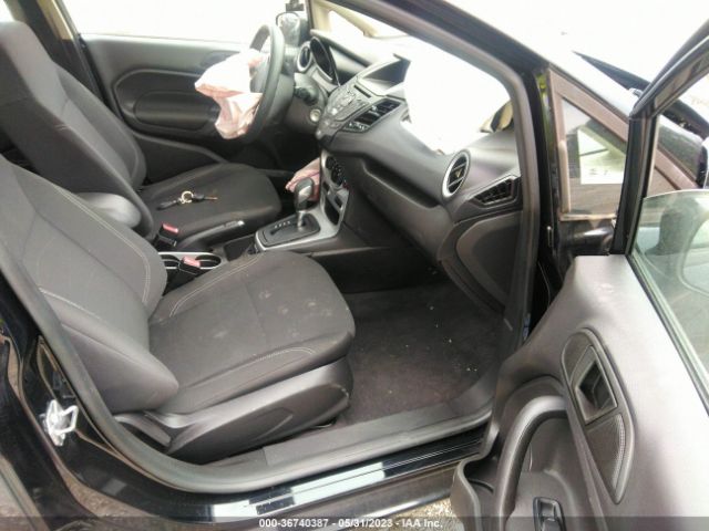 3FADP4EJ9JM101161 Ford FIESTA SE